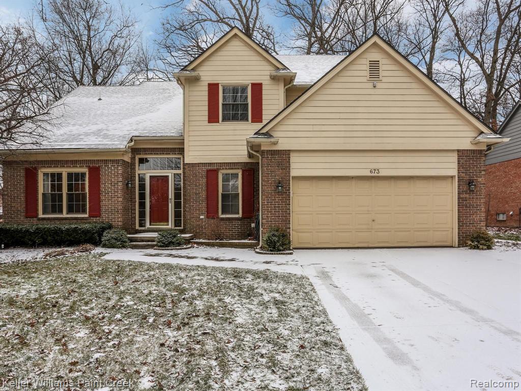 673 Lake Ridge Road Rochester Hills, MI 48307 - Photo 1 of 26