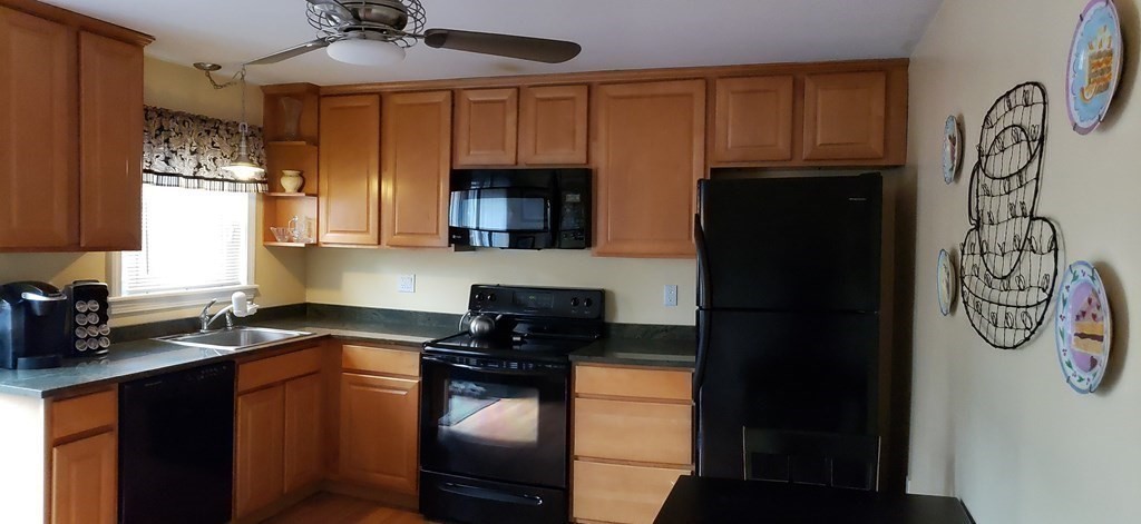 144 Old Ferry Road, Unit E Haverhill, MA 01830 - Photo 9 of 22 Gallery Image 9