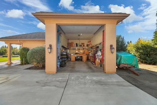 $2,500,000 | 10638 Birch Ranch Drive, Sacramento, CA 95830