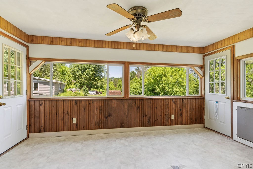 384 Kingdom Road Volney, NY 13126 - Photo 18 of 49