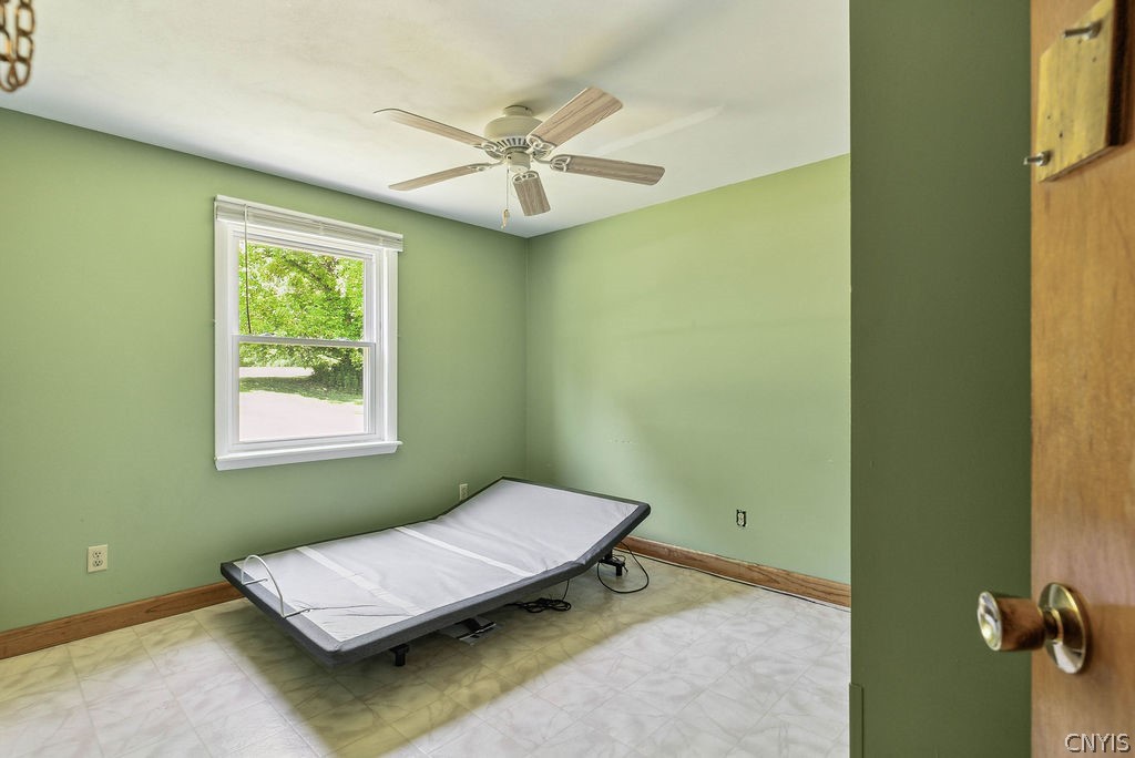 384 Kingdom Road Volney, NY 13126 - Photo 23 of 49