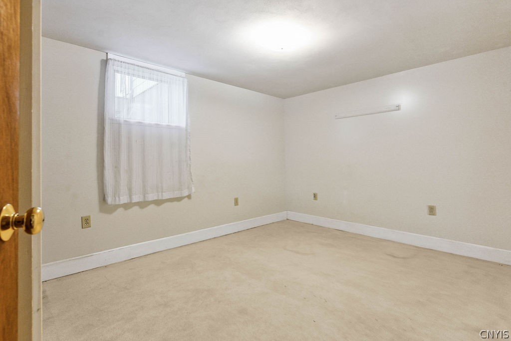 384 Kingdom Road Volney, NY 13126 - Photo 37 of 49