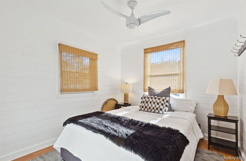127 Inlet Road Hampton Bays, NY 11946 - Photo 21 of 26