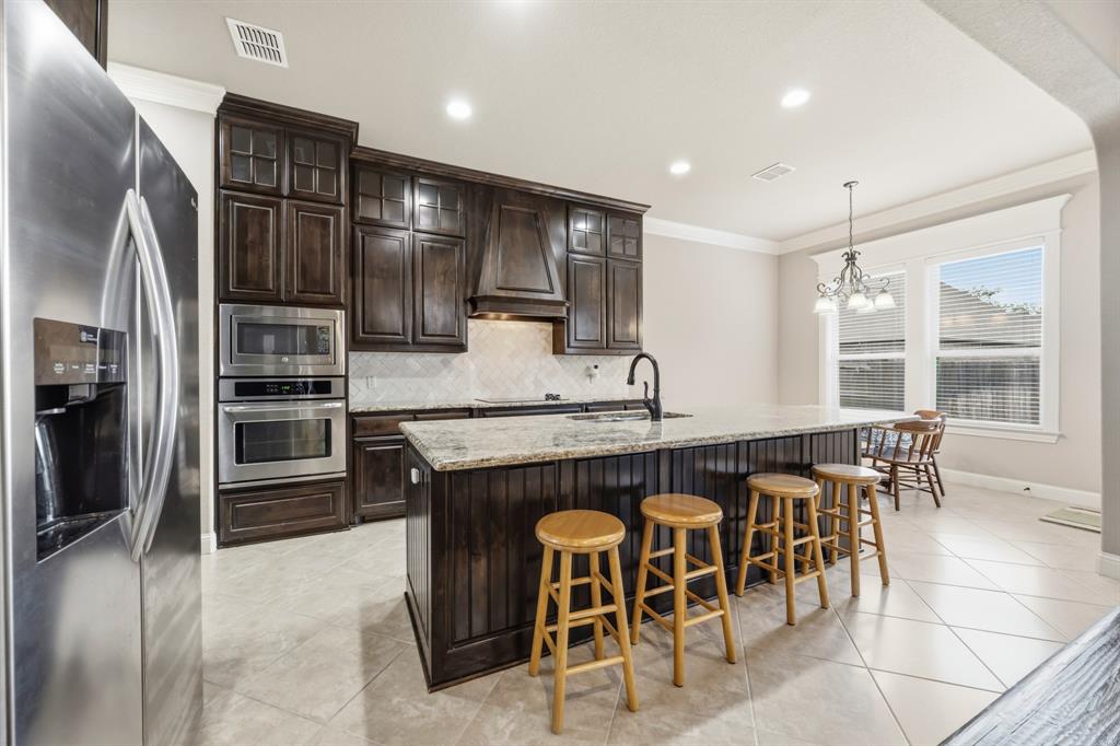 17031 Stone Briar Road Woodway, TX 76712 - Photo 10 of 36