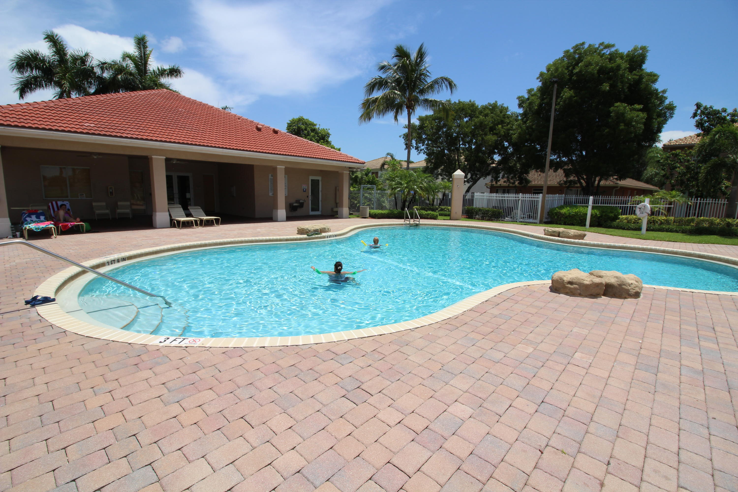 1147 Rialto Drive Boynton Beach, FL 33436 - Photo 43 of 48 Community Pool
