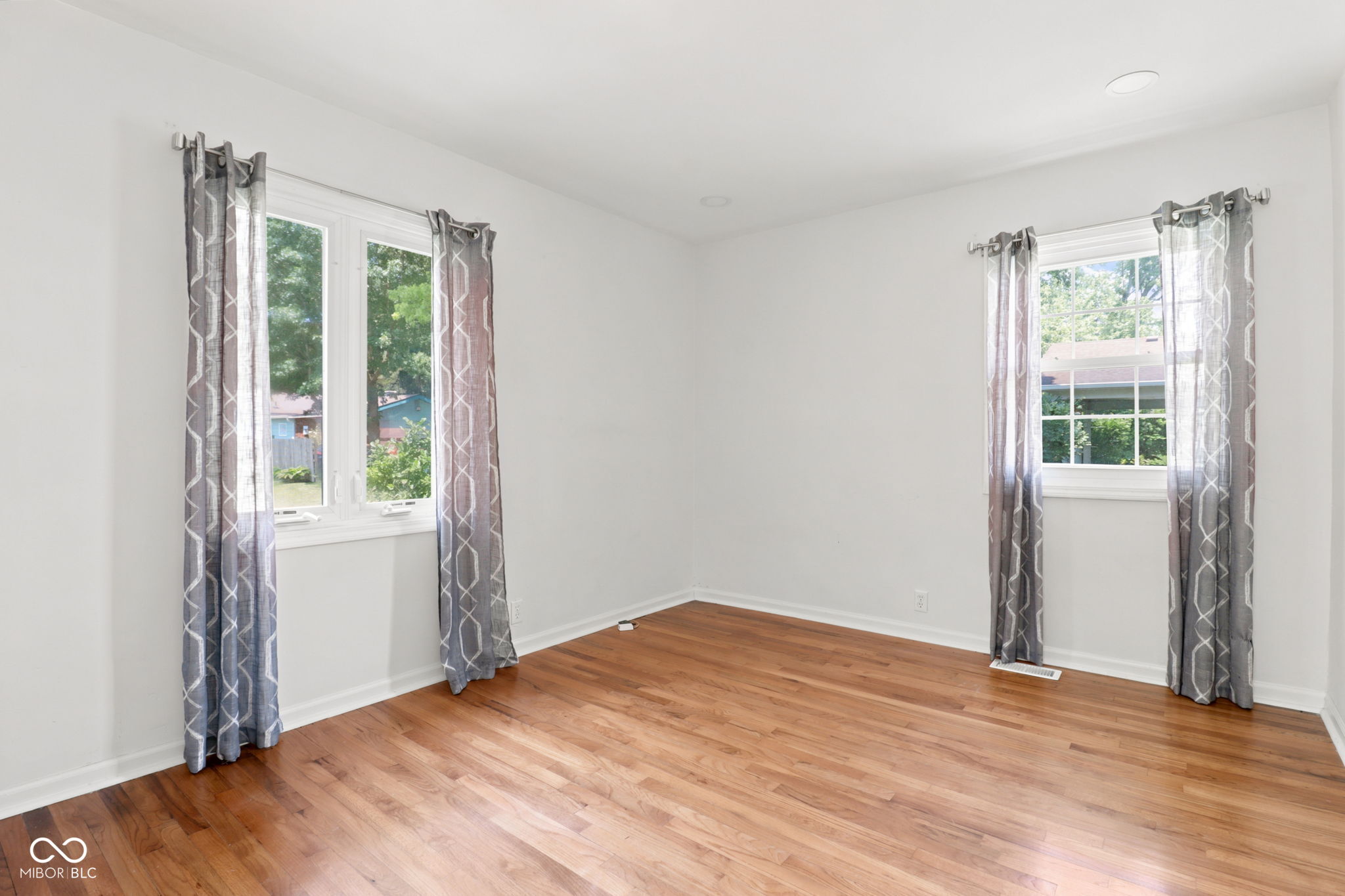 4917 Manning Road Indianapolis, IN 46228 - Photo 40 of 49 Gallery Image 40