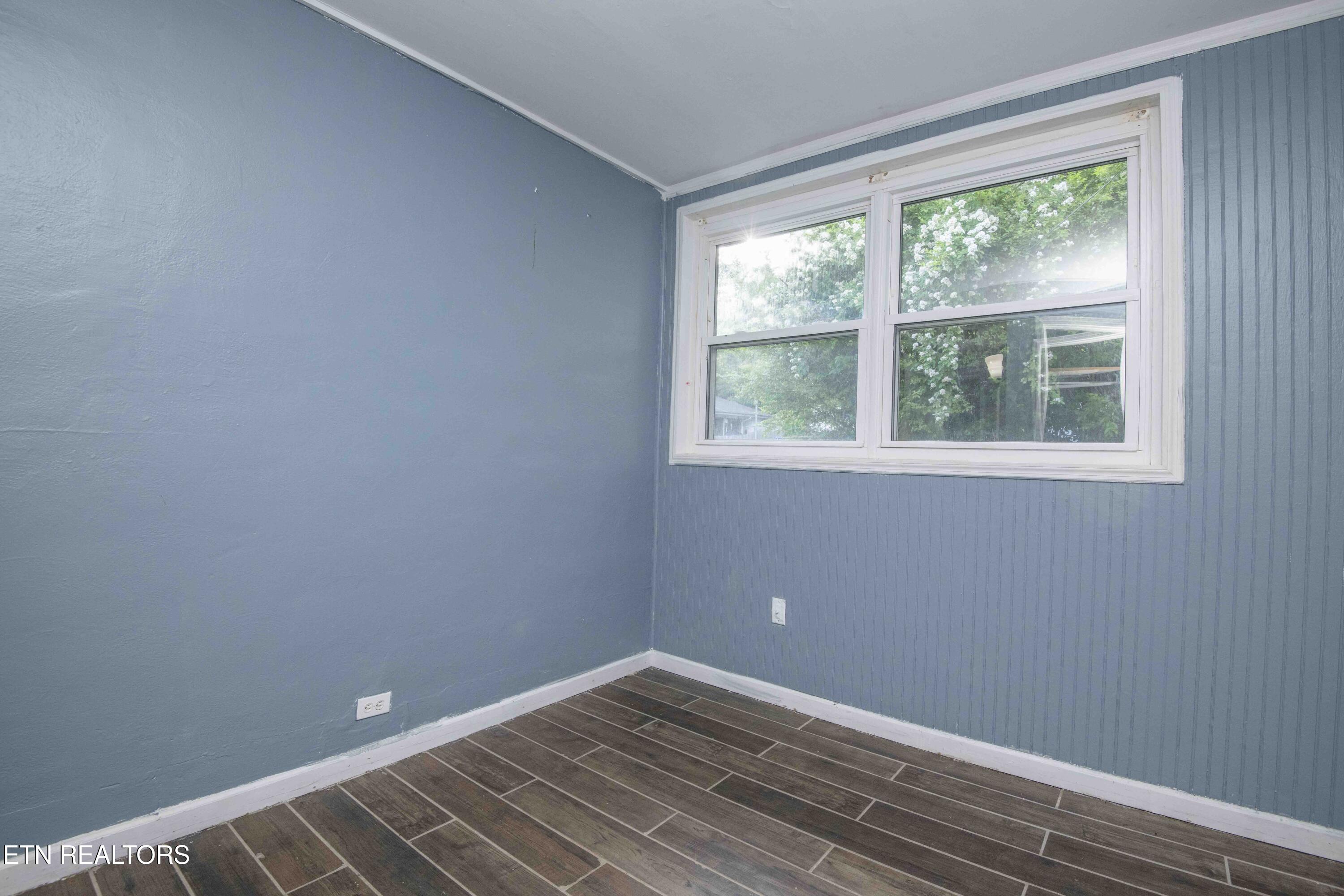 191 Manhattan Avenue Oak Ridge, TN 37830 - Photo 31 of 41 third bed 2_1