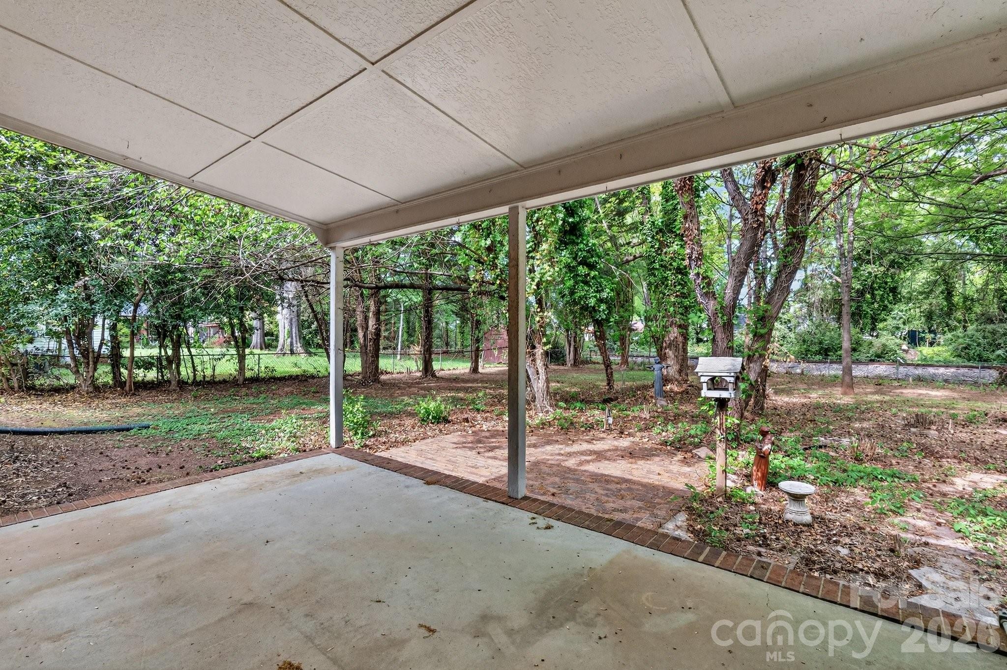 710 Twin Oaks Road Davidson, NC 28036 - Photo 28 of 39 Gallery Image 28