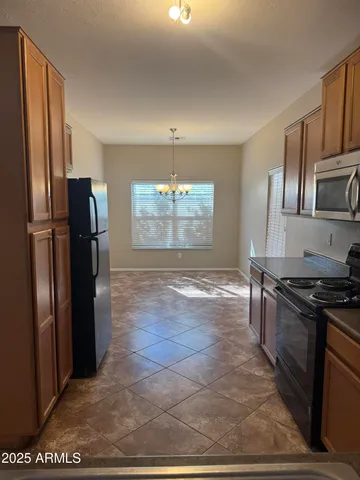 a view of utility room