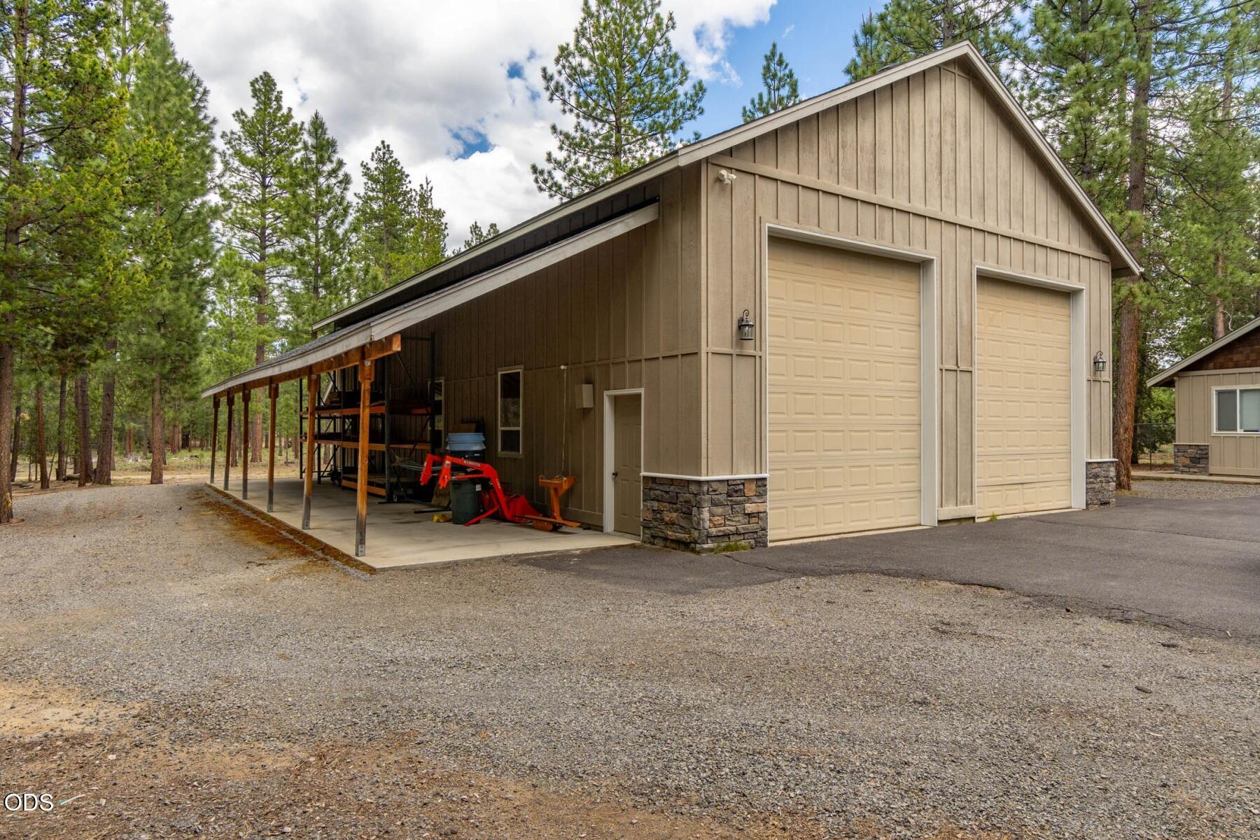 52174 Foxtail Road La Pine, OR 97739 - Photo 35 of 47