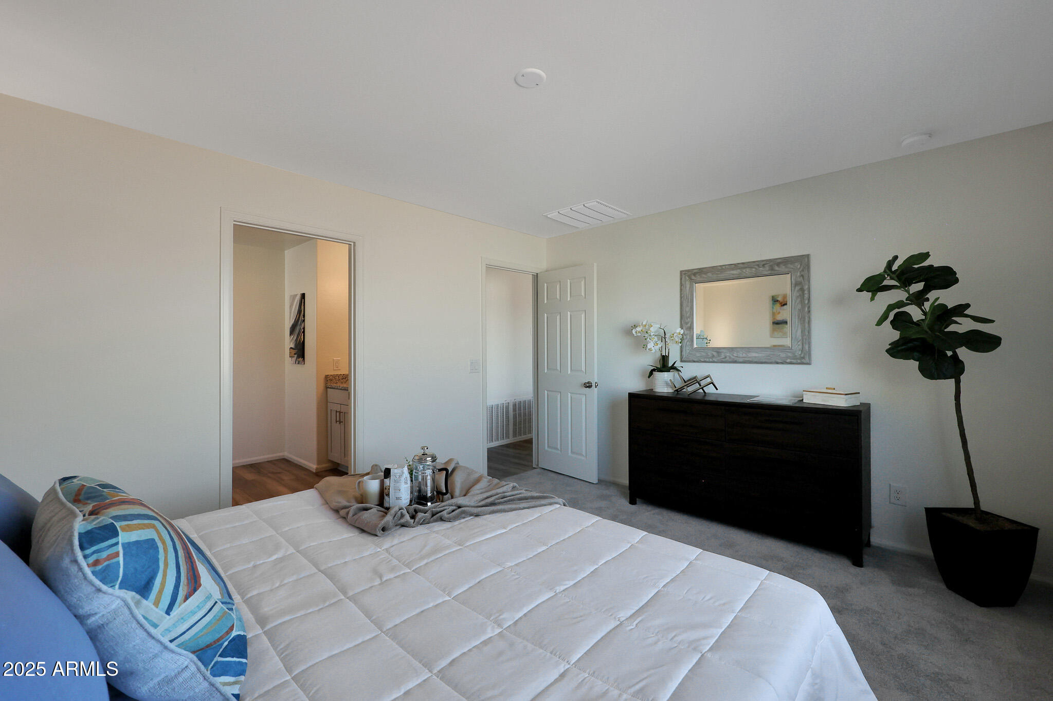 1345 West Inca Drive Coolidge, AZ 85128 - Photo 10 of 19 Saguaro Primary Bedroom