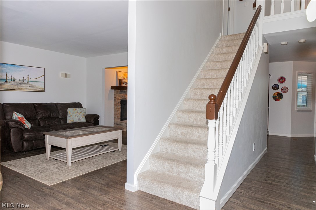 32887 Pettibone Road Solon, OH 44139 - Photo 3 of 32 Gallery Image 3
