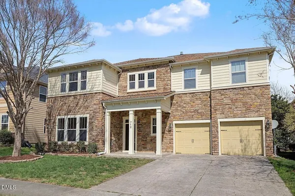 $799,900 | 712 Pierside Drive, Cary, NC 27519