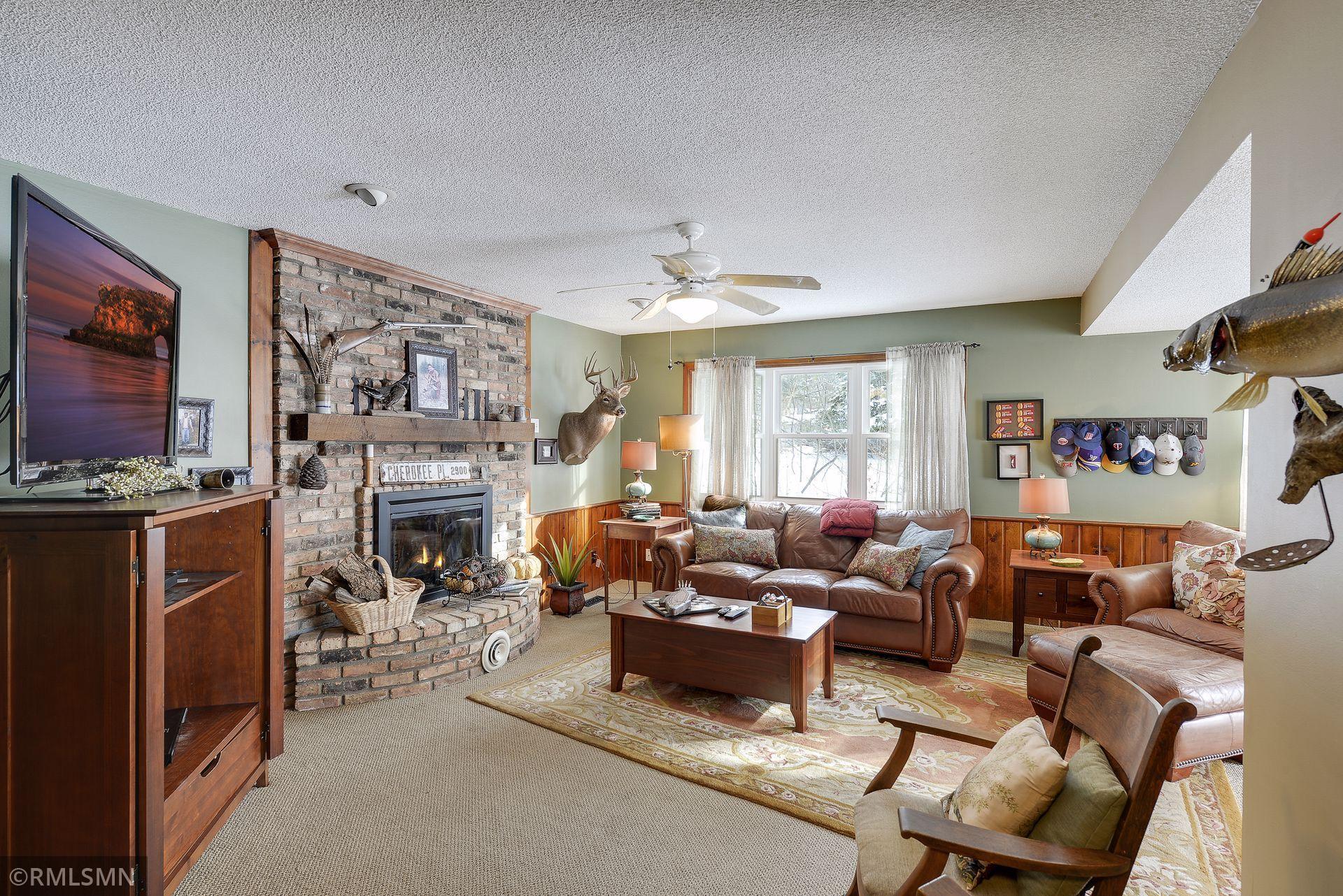 24735 Glen Road Shorewood, MN 55331 - Photo 22 of 38