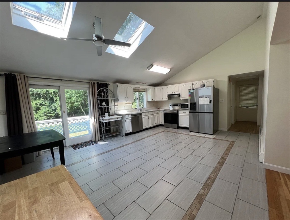 302 Old Post Road, Unit 302 Sharon, MA 02067 - Photo 7 of 26 Gallery Image 7