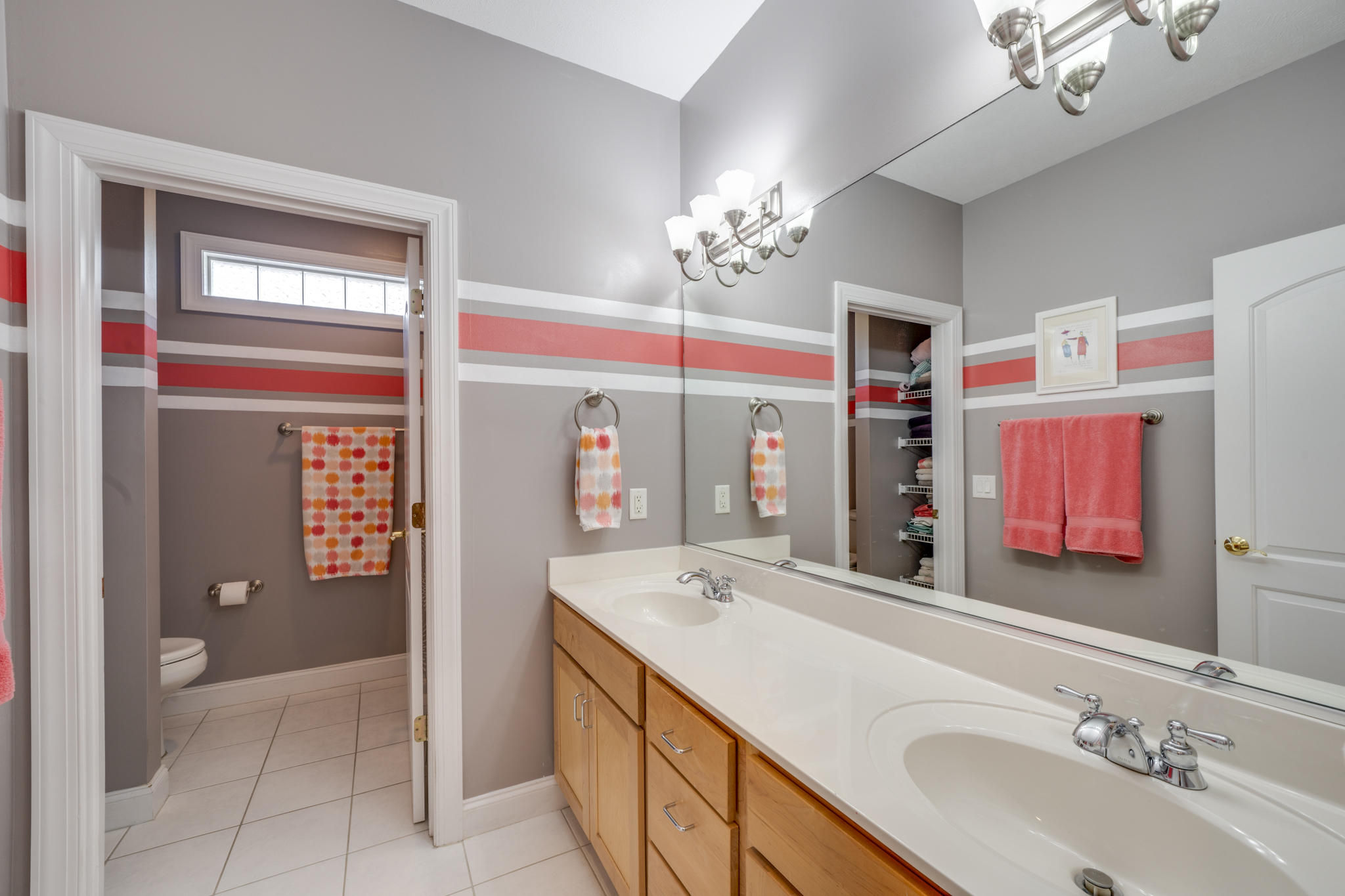 560 Grove Road Southern Pines, NC 28387 - Photo 21 of 52 Full Bathroom Upper