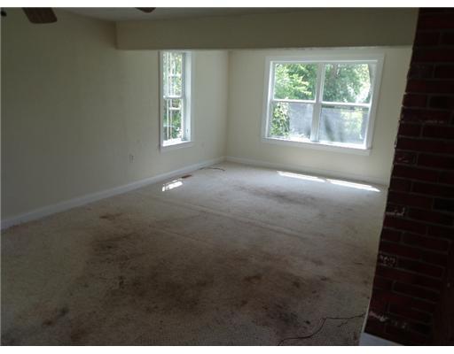 2305 Cottingham Road North Springfield, OH 45502 - Photo 2 of 10