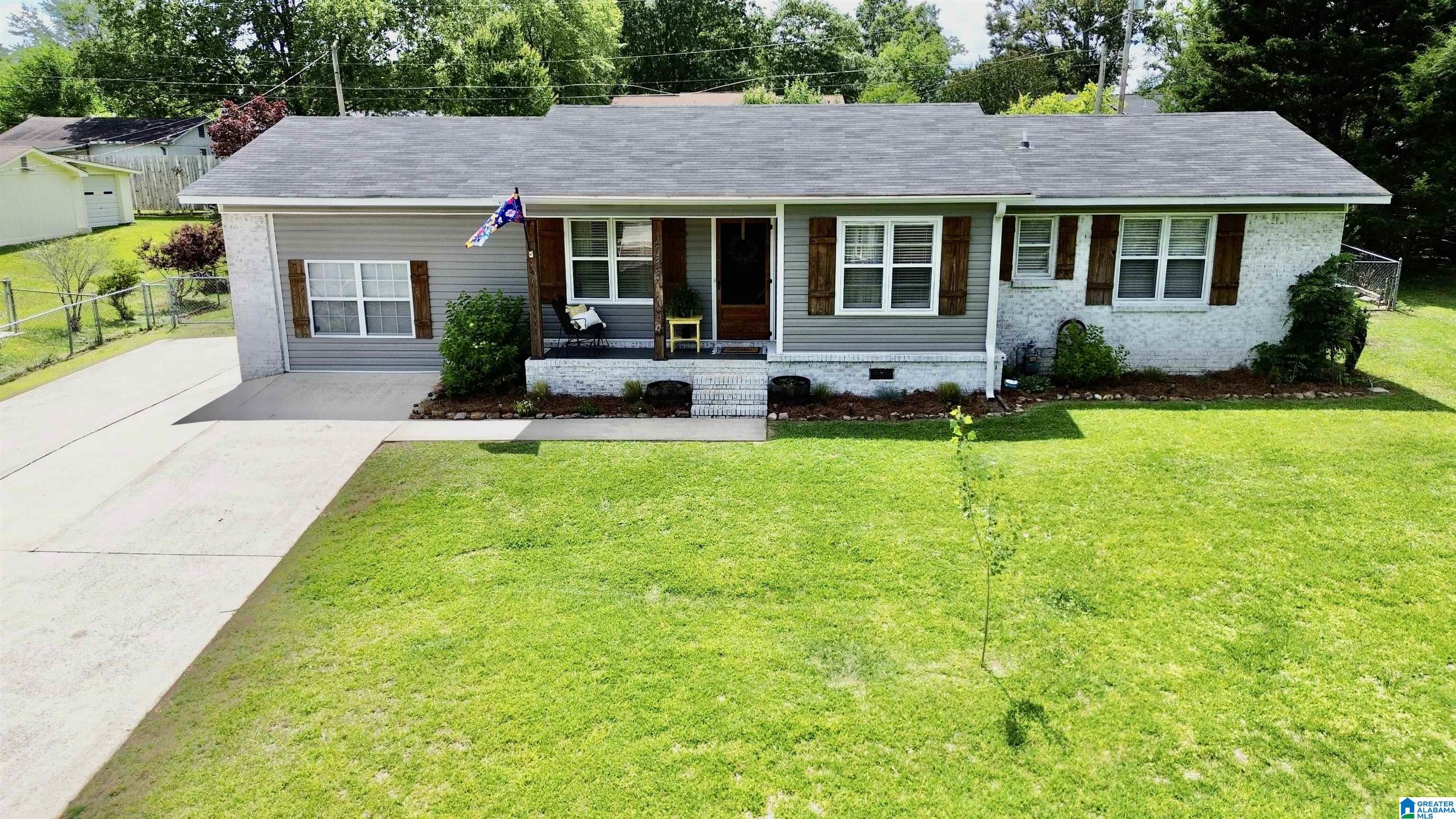 2033 Sandy Avenue Southwest Cullman, AL 35055 - Photo 1 of 61