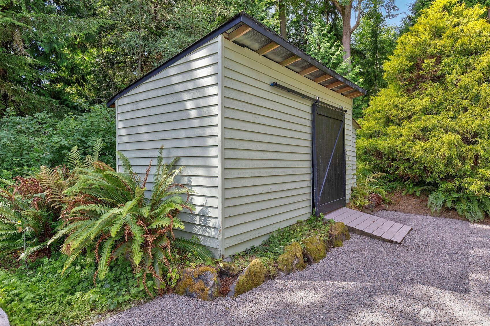 98346 Northeast Jefferson Point Road Northeast Kingston, WA 98346 - Photo 34 of 40 Gallery Image 34