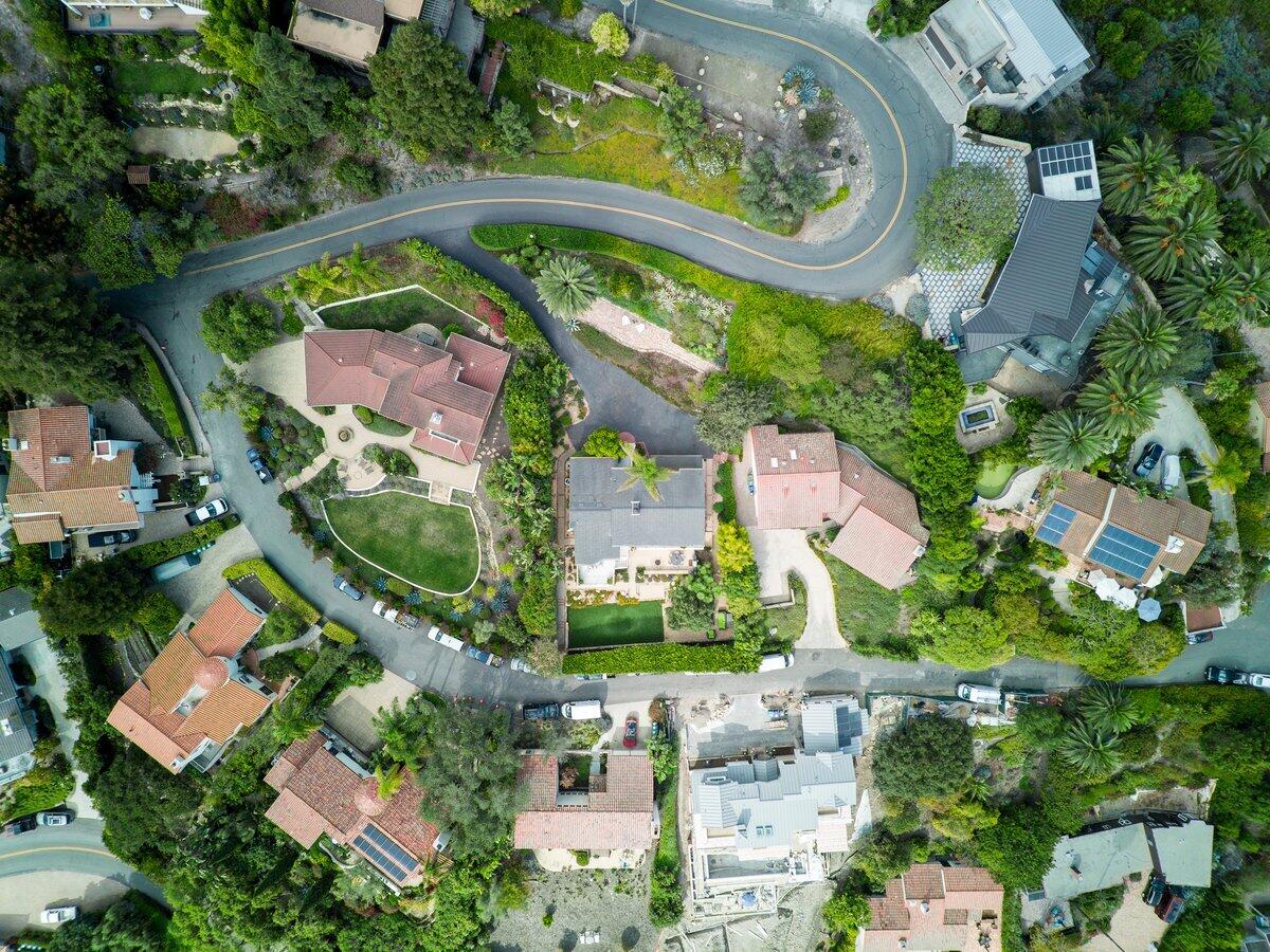 624 Las Alturas Road Santa Barbara, CA 93103 - Photo 22 of 22 624 Las Alturas Rd Drone no icon-2