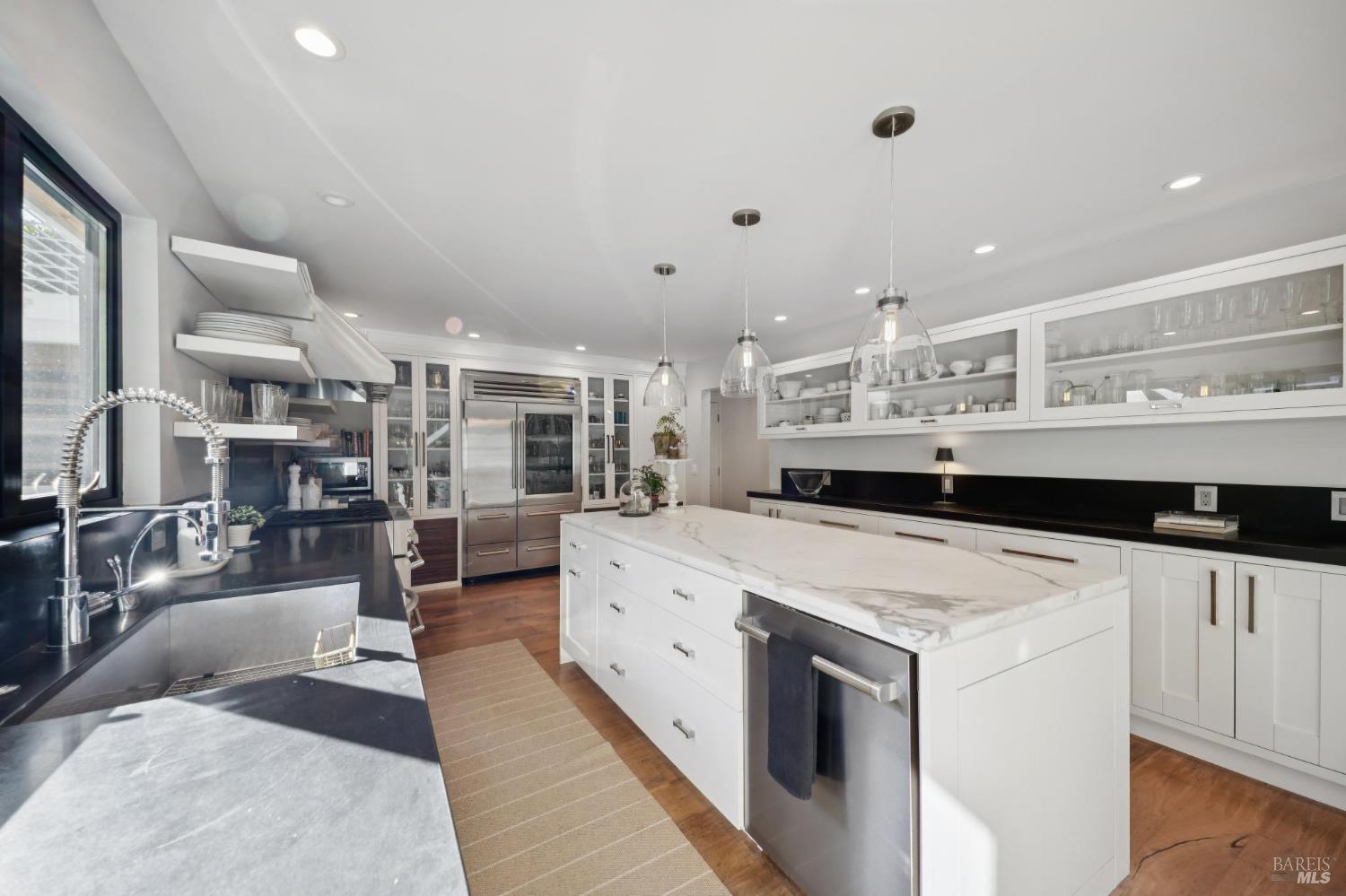 282 Riviera Drive San Rafael, CA 94901 - Photo 18 of 70