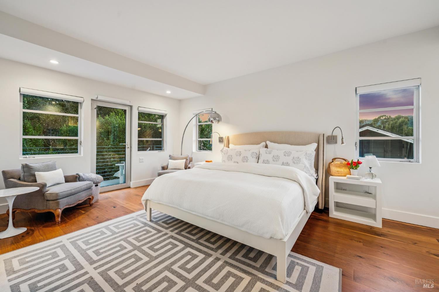 282 Riviera Drive San Rafael, CA 94901 - Photo 22 of 70