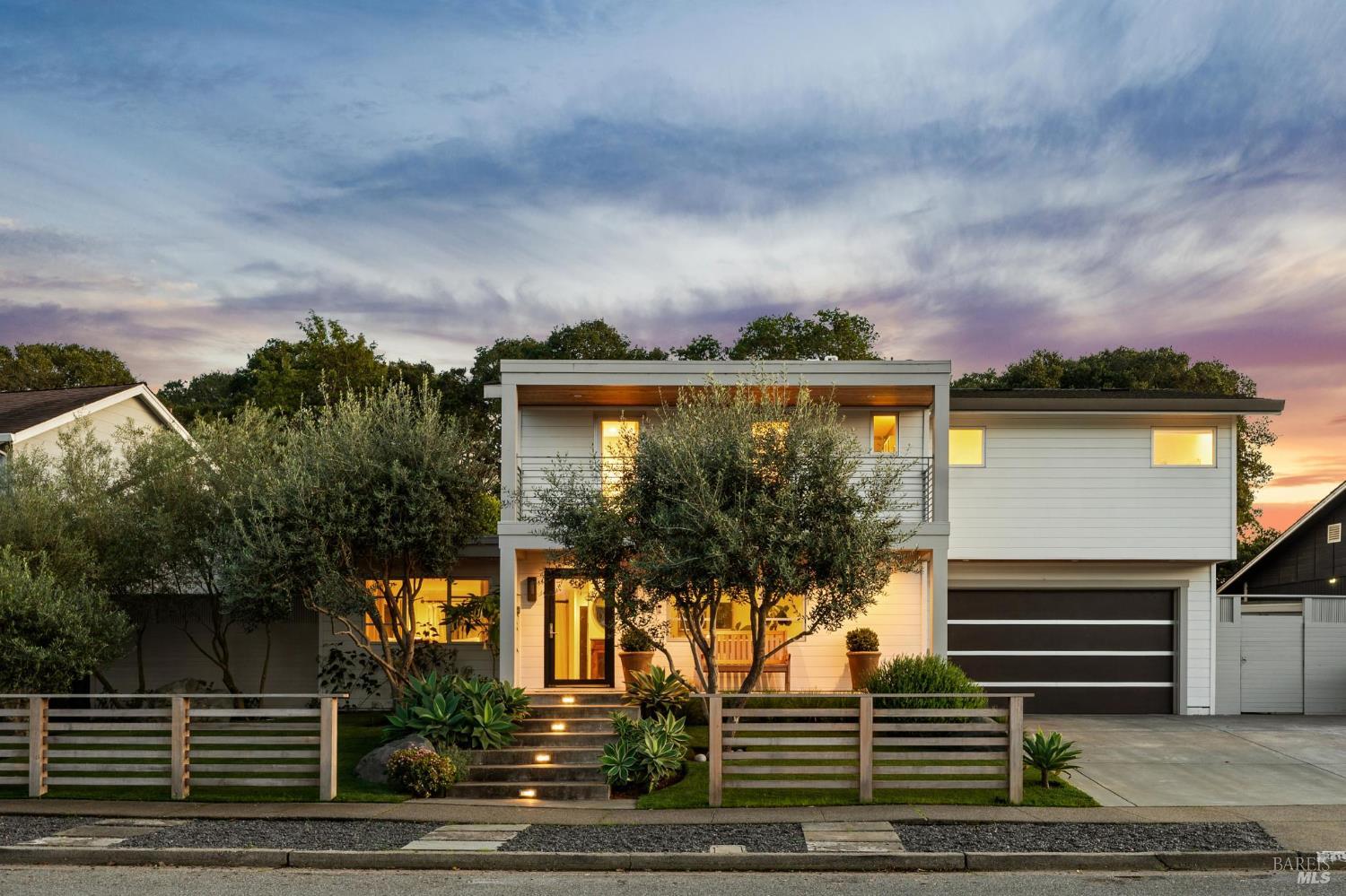 282 Riviera Drive San Rafael, CA 94901 - Photo 5 of 70