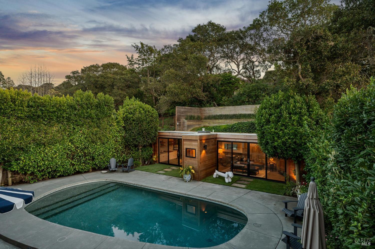 282 Riviera Drive San Rafael, CA 94901 - Photo 10 of 70