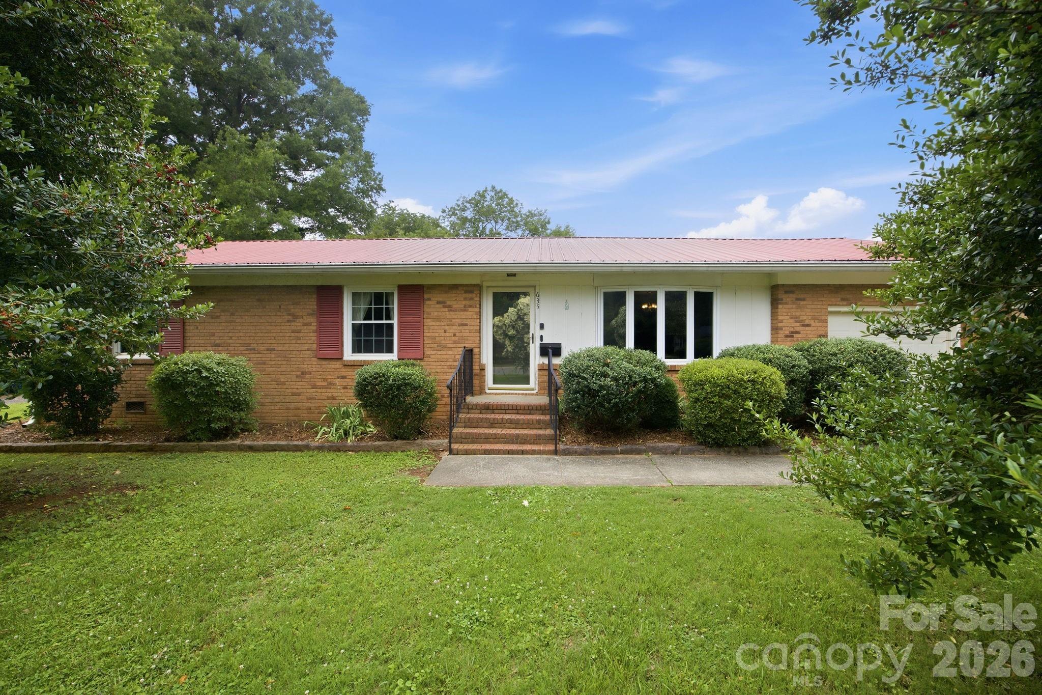 635 Fieldstone Road Mooresville, NC 28115 - Photo 1 of 44