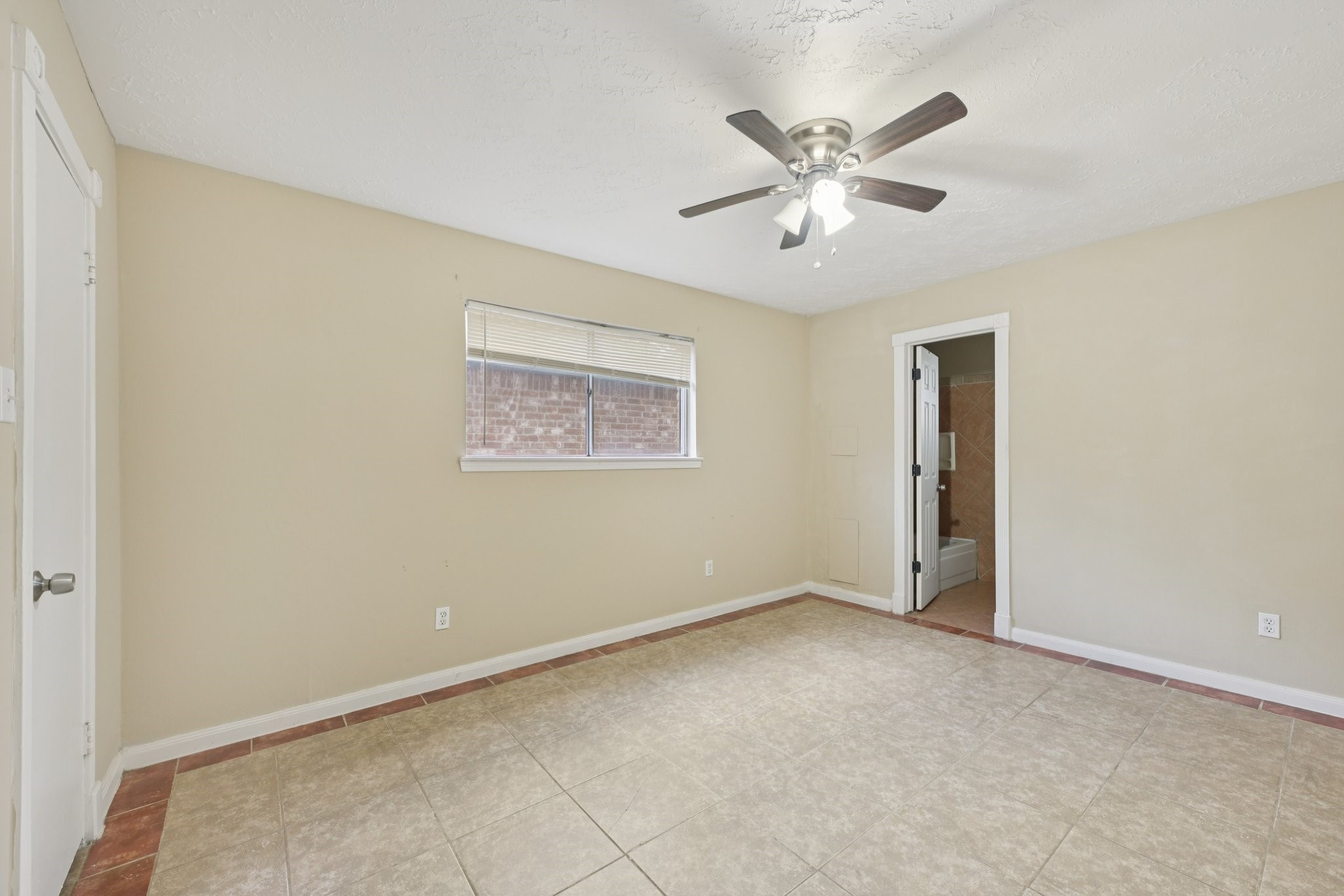 4310 Towergate Drive Spring, TX 77373 - Photo 20 of 46 a view of an empty room with a window