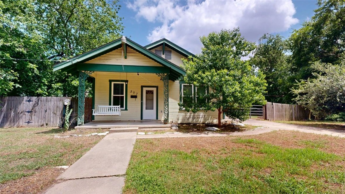 307 Brogden Street Bryan, TX 77803 - Photo 1 of 28