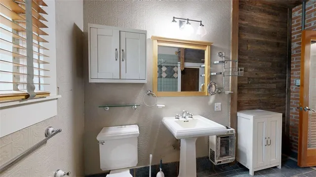 $1,450 | 307 Brogden Street, Bryan, TX 77803