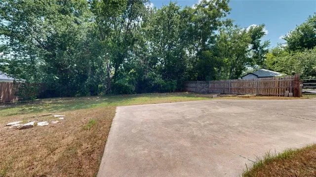 $1,450 | 307 Brogden Street, Bryan, TX 77803