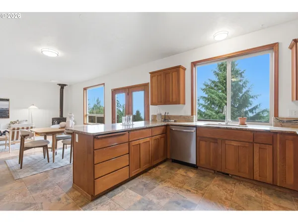 $599,900 | 73478 Debast Road, Rainier, OR 97048