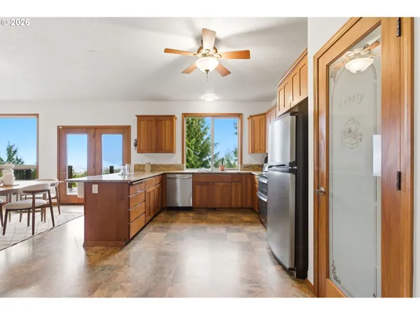 $599,900 | 73478 Debast Road, Rainier, OR 97048