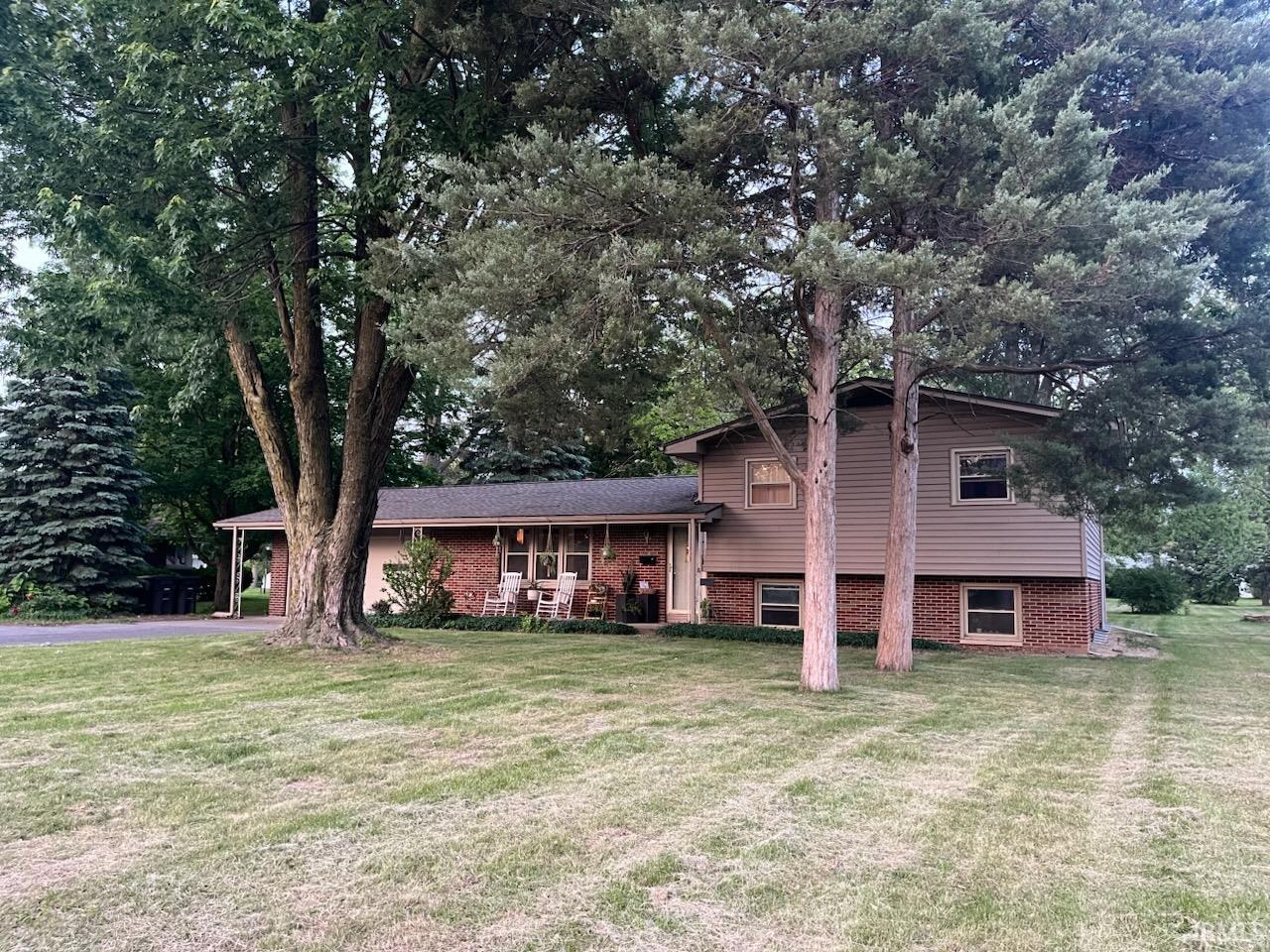 6403 Old Trail Road Fort Wayne, IN 46809 - Photo 1 of 34