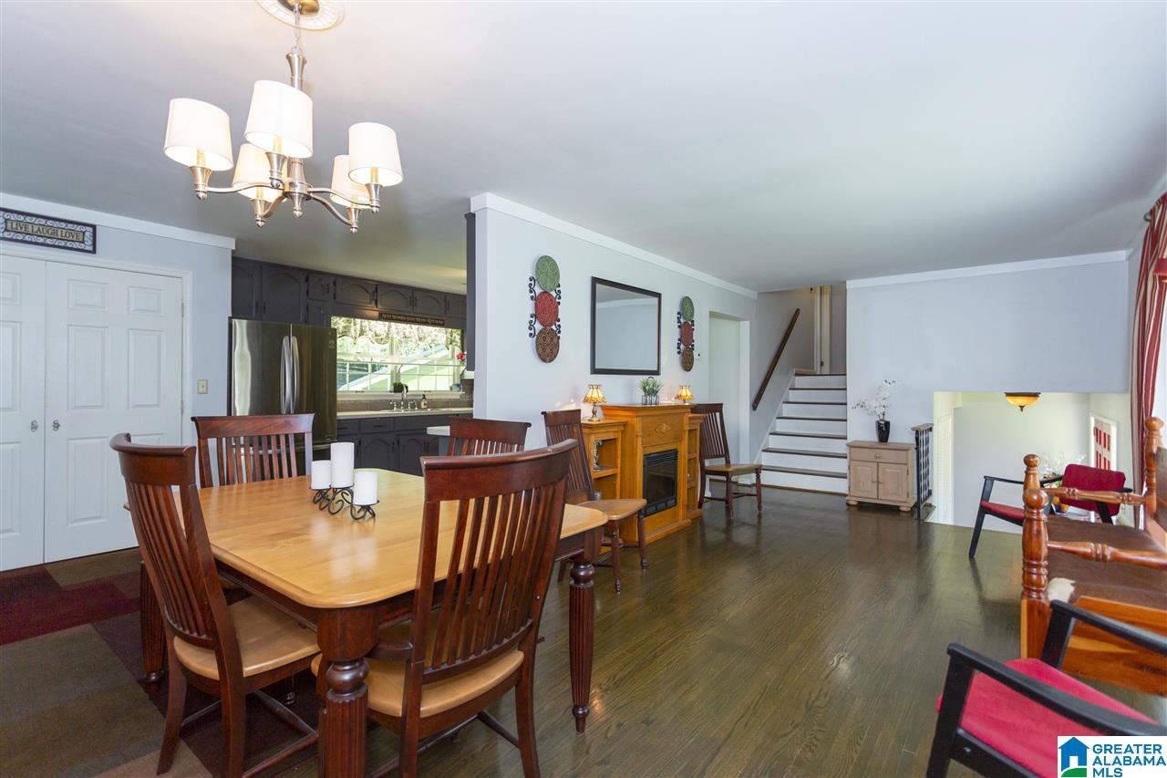6595 Julia Circle Leeds, AL 35094 - Photo 6 of 24