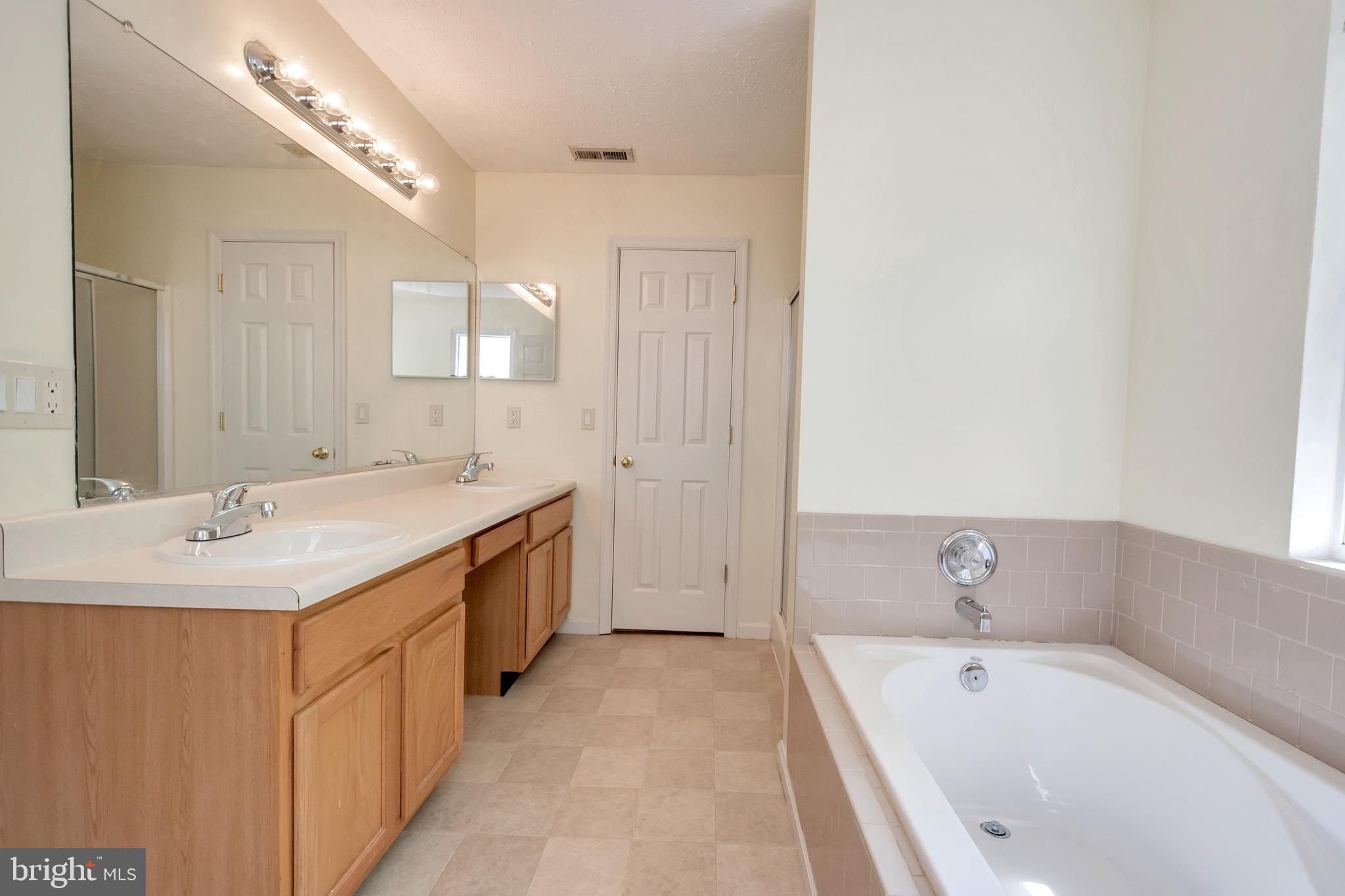 214 Monument Road Locust Grove, VA 22508 - Photo 17 of 30 Soak away the day