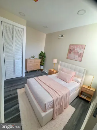 $1,900 | 459 High Street, Philadelphia, PA 19144