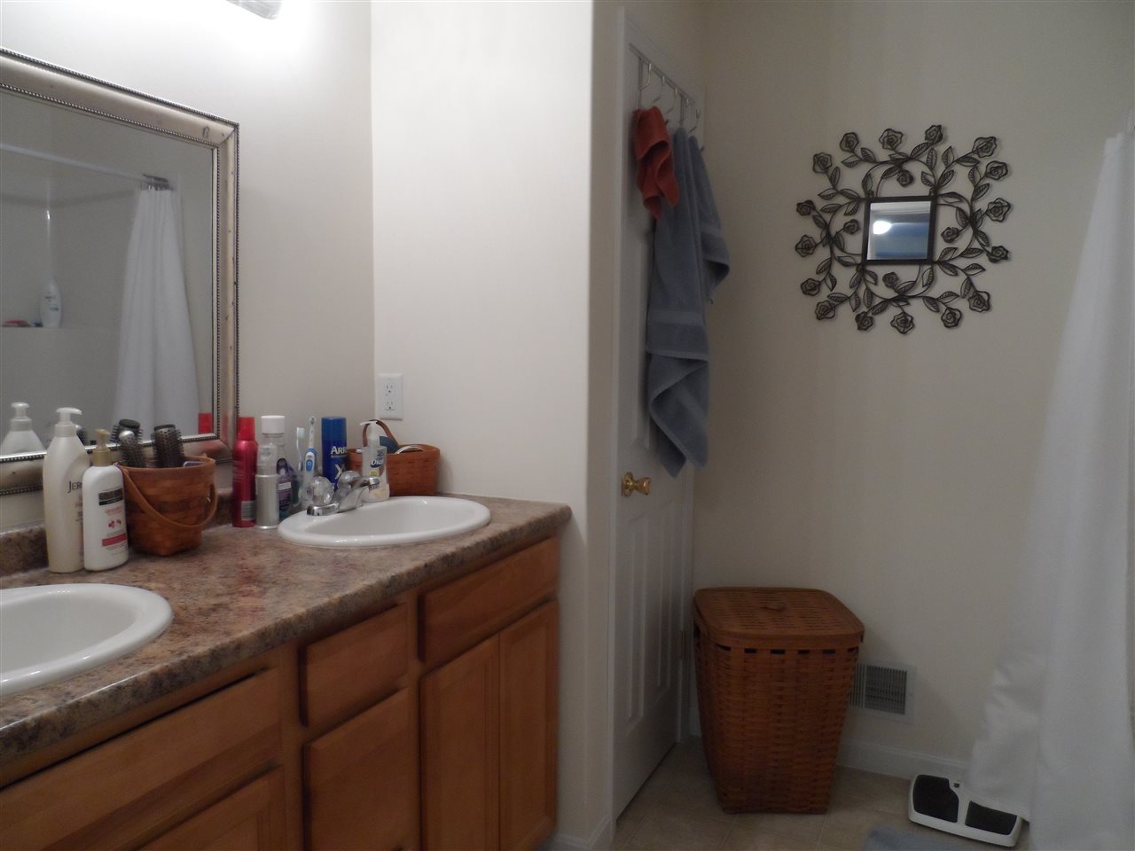 43 Black Hall Road, Unit H2 Epsom, NH 03234 - Photo 19 of 28 Gallery Image 19