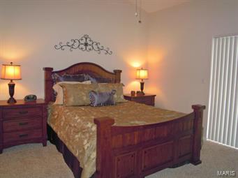 2331 Kratky Road, Unit D St. Louis, MO 63114 - Photo 10 of 21 Gallery Image 10