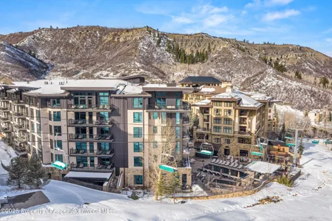 $5,950,000 | 130 Wood Road, Unit 660662, Snowmass Village, CO 81615