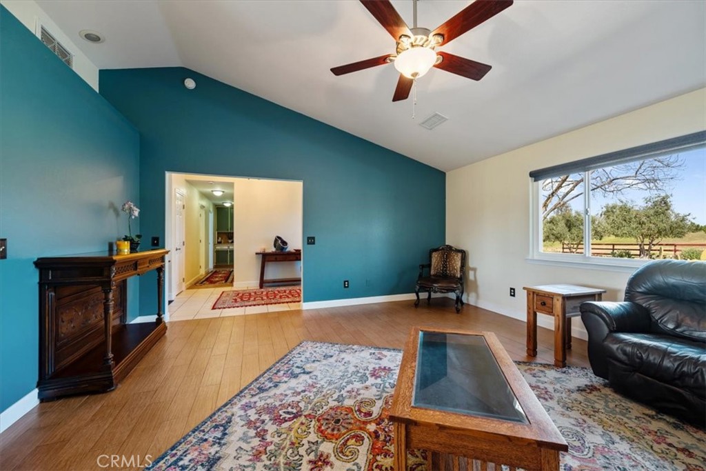 4385 Camp 8 Road Paso Robles, CA 93446 - Photo 8 of 32