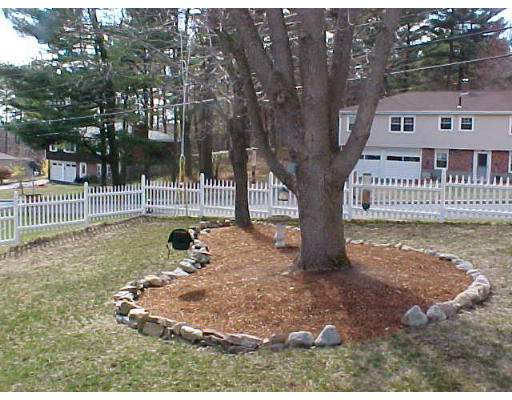 9 Ledgewood Road Framingham, MA 01701 - Photo 3 of 19 Gallery Image 3