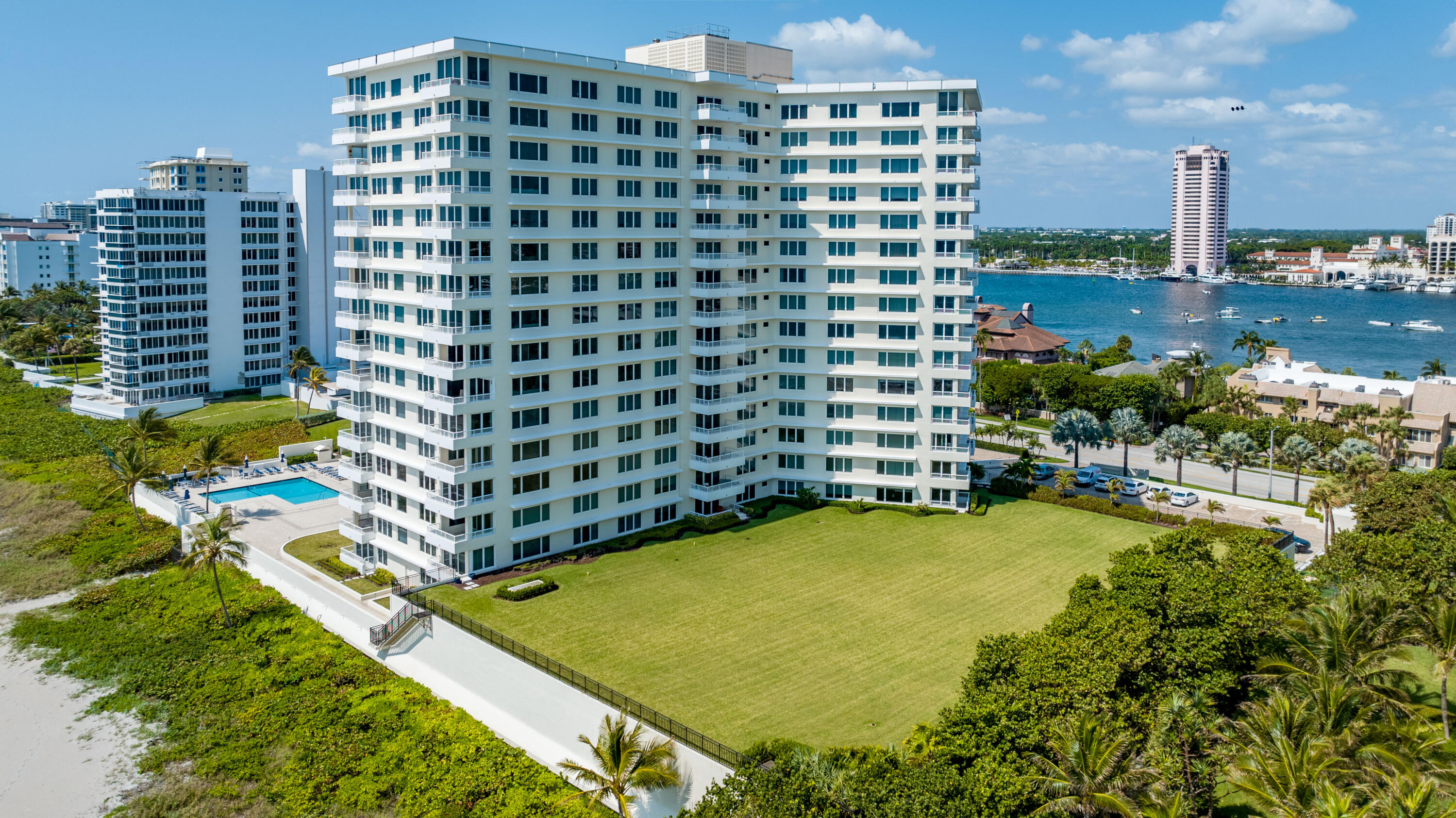600 South Ocean Boulevard, Unit 103 Boca Raton, FL 33432 - Photo 30 of 36 11_600 drone--11