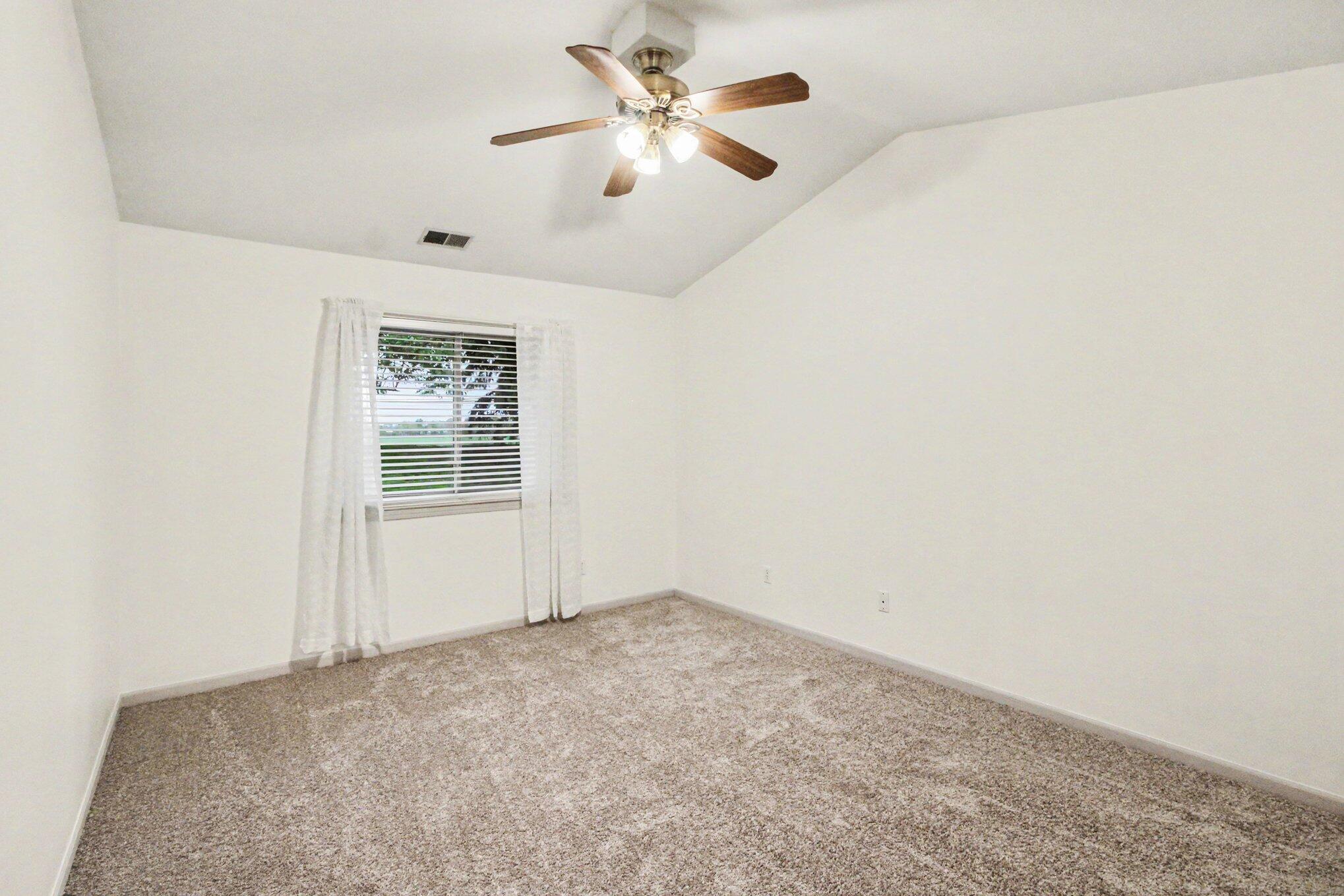 46122 Reedgrass Lane Belleville, MI 48111 - Photo 6 of 16 006_file_3183