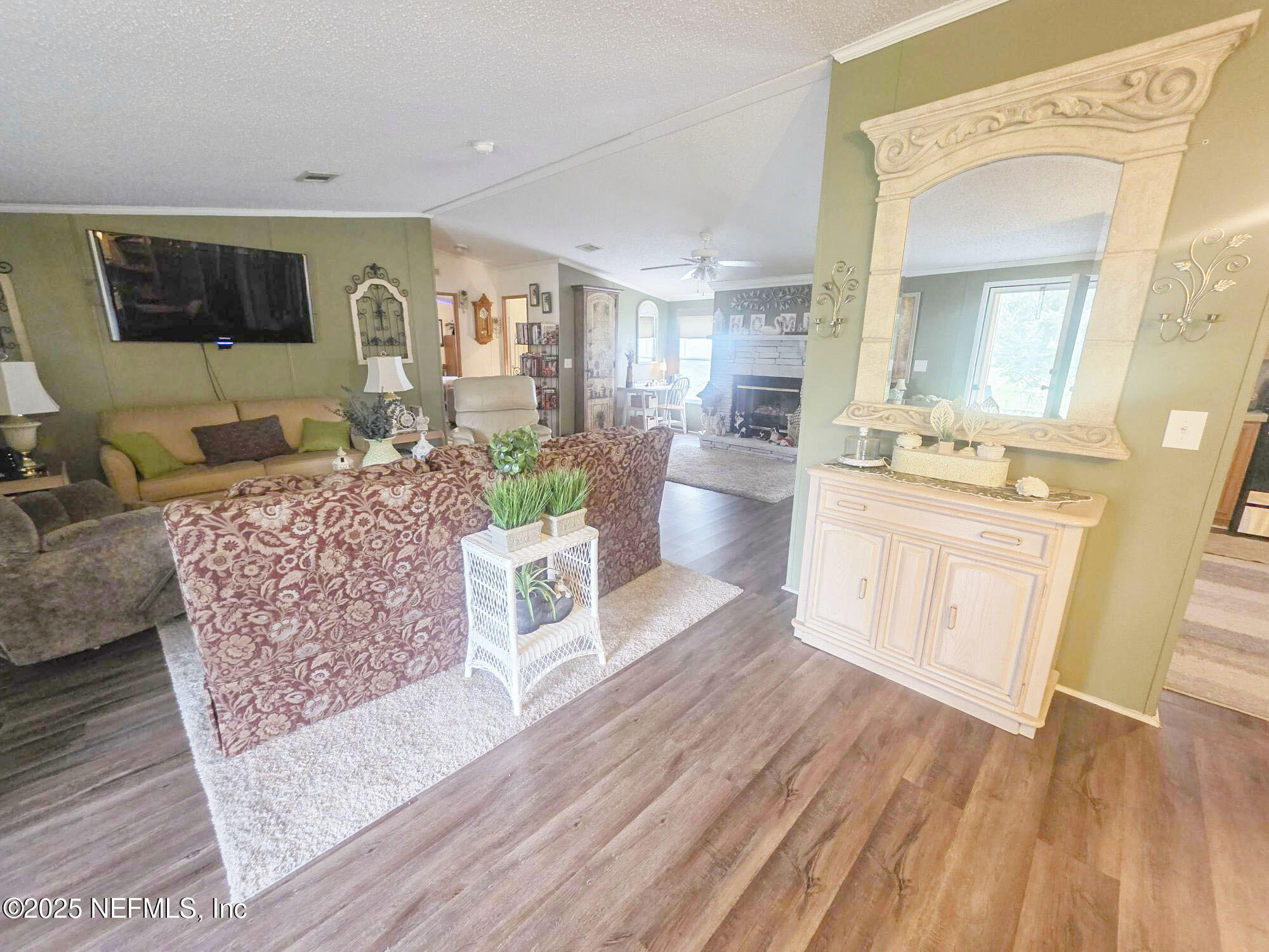 20543 Frank Combs Circle Sanderson, FL 32087 - Photo 9 of 62 Living Room