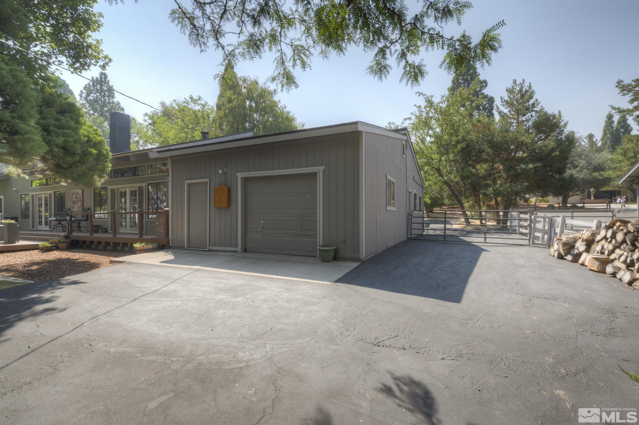 4185 Juniper Creek Road Reno, NV 89519 - Photo 36 of 40