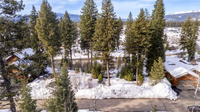 $294,500 | 1175 Majestic View Drive, McCall, ID 83638