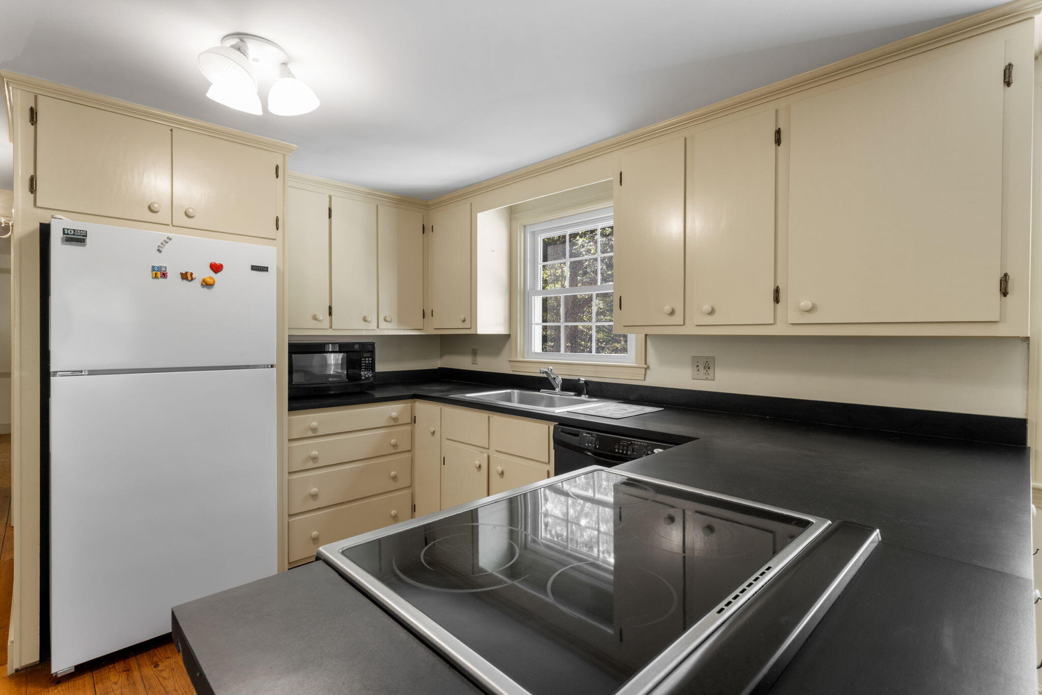 16 Greengate Road Falmouth, MA 02540 - Photo 14 of 46 21-web-or-mls-16-greengate-rd
